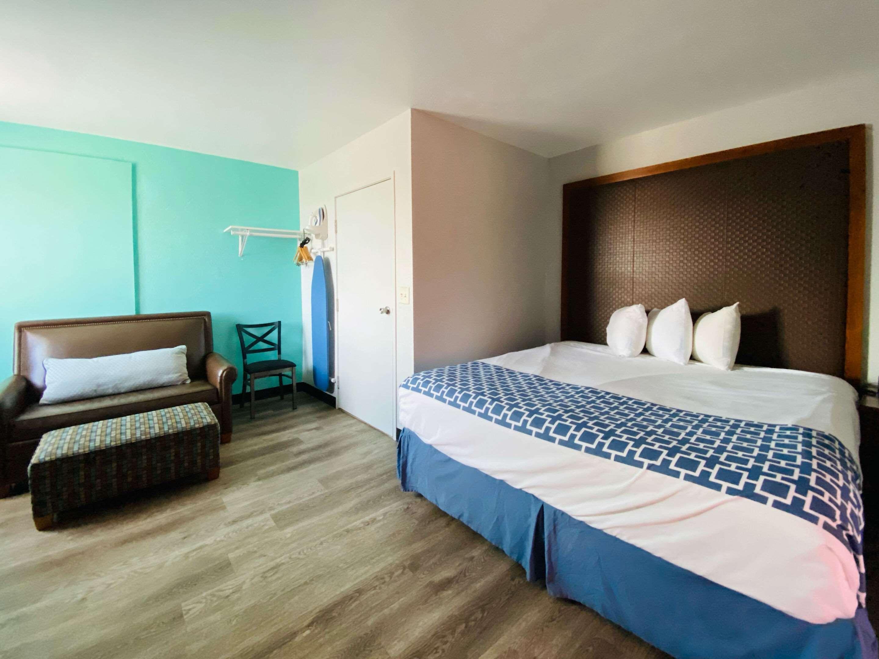 Inn Rodeway Old Town 2*